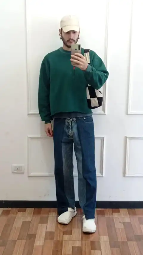 Look similar