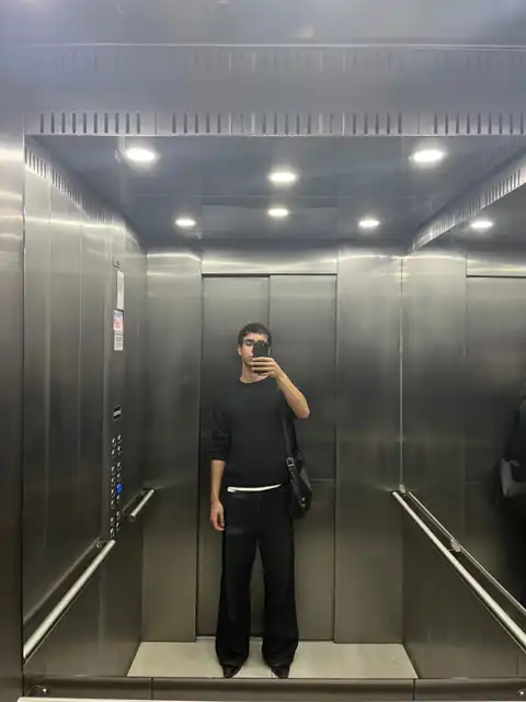 Look similar