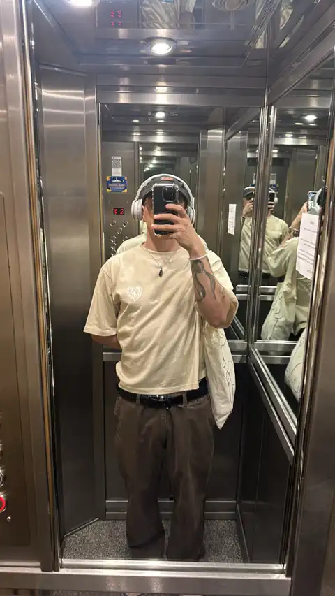 Look similar
