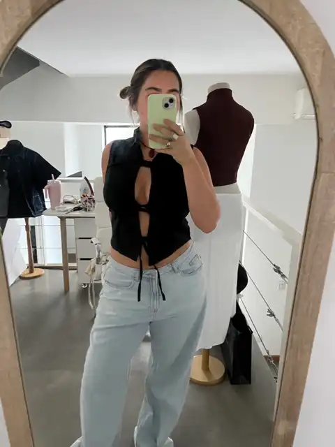 Look similar