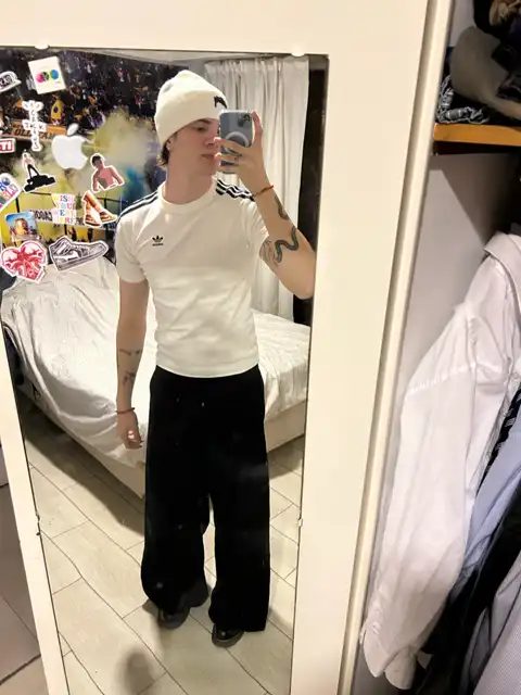 Look similar