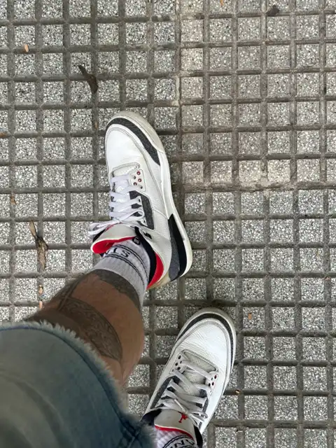 Look similar