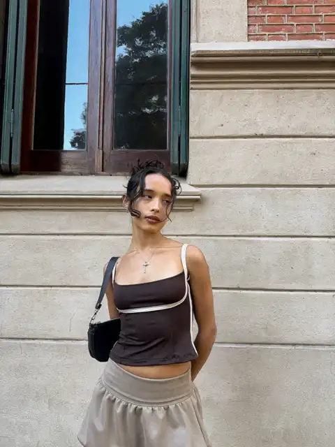 Look similar