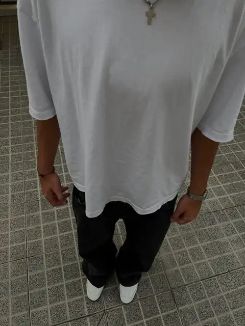 Look similar