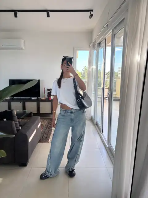 Look similar