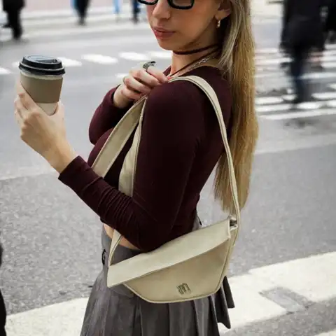Look similar