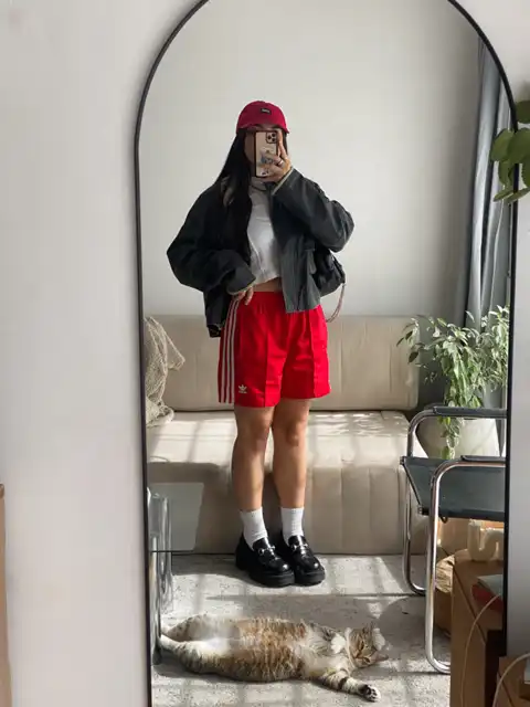 Look similar
