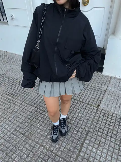 Look similar