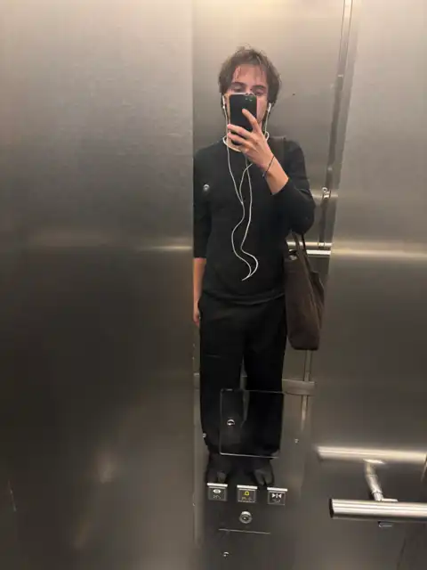 Look similar