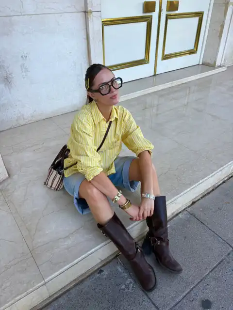 Look similar