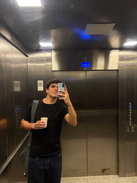 Look similar