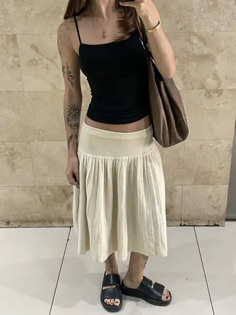 Look similar