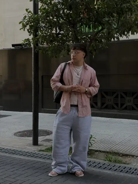 Look similar