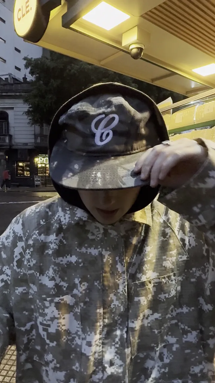 Clip similar