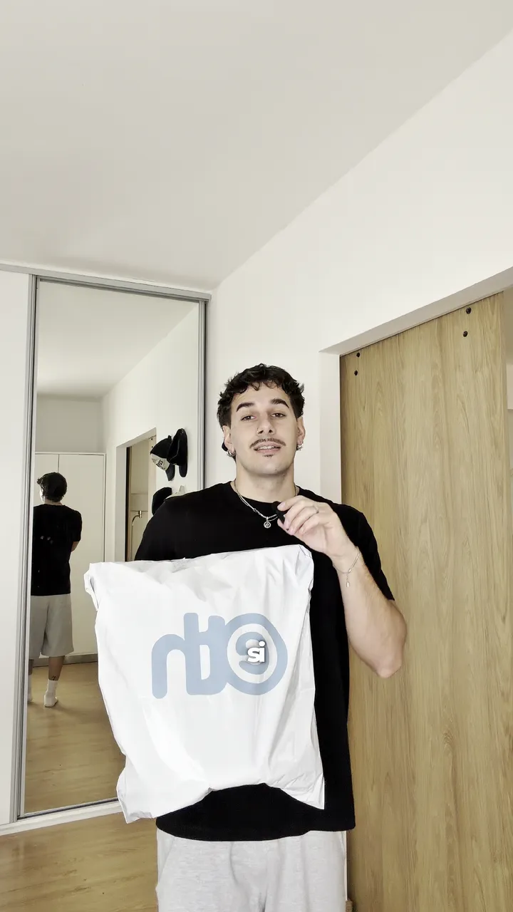 Clip