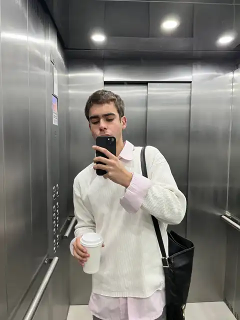 Look similar